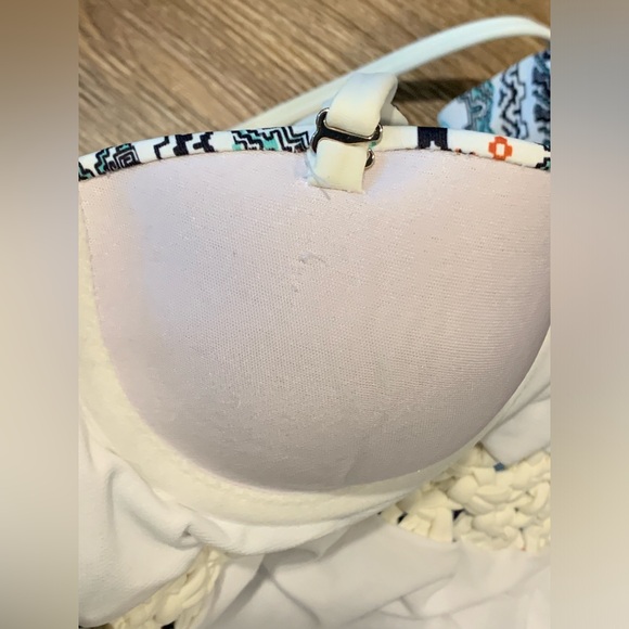 NO LONGER AVAILABLE - Picture 7 of 11